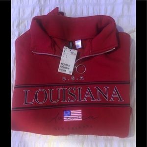 Graphic crop quarter zip